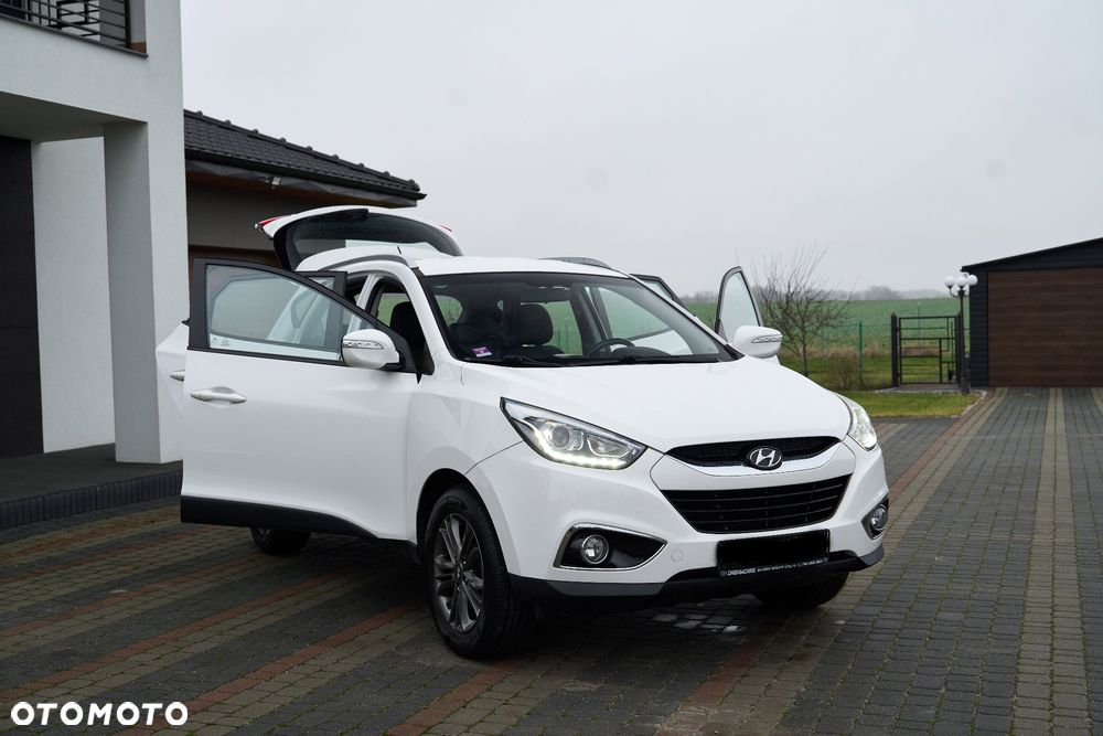 Hyundai ix35 1.6 2WD Fifa World Cup Edition - 14