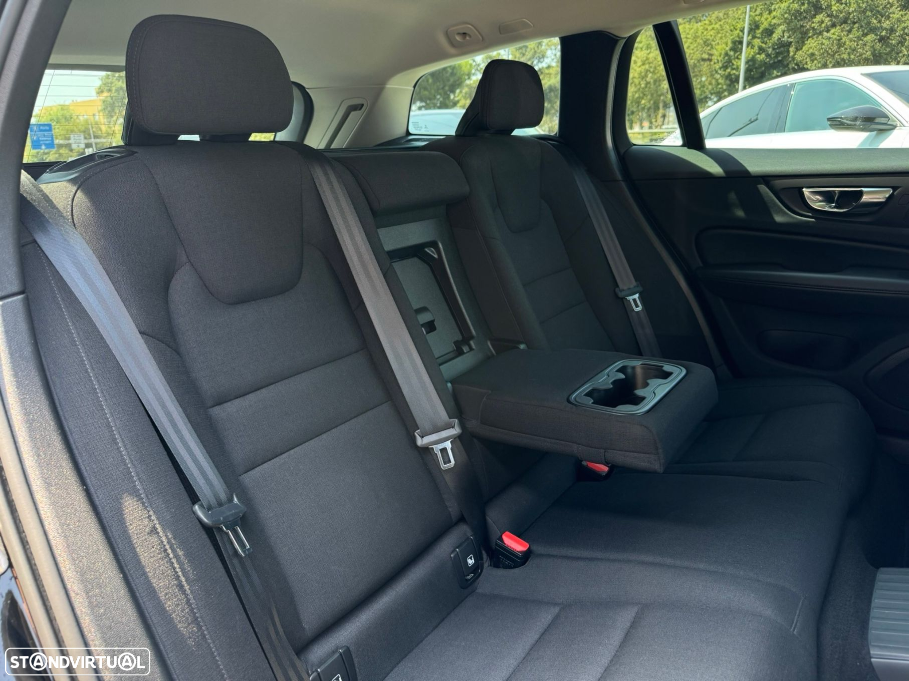 Volvo V60 2.0 T6 AWD TE Inscription Expression - 23