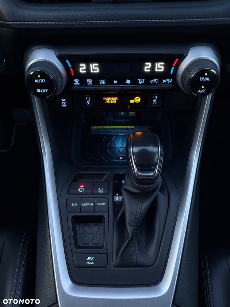 Toyota RAV4 2.5 Hybrid Black Edition by JBL 4x2 - 9