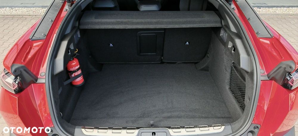 Peugeot 408 - 7