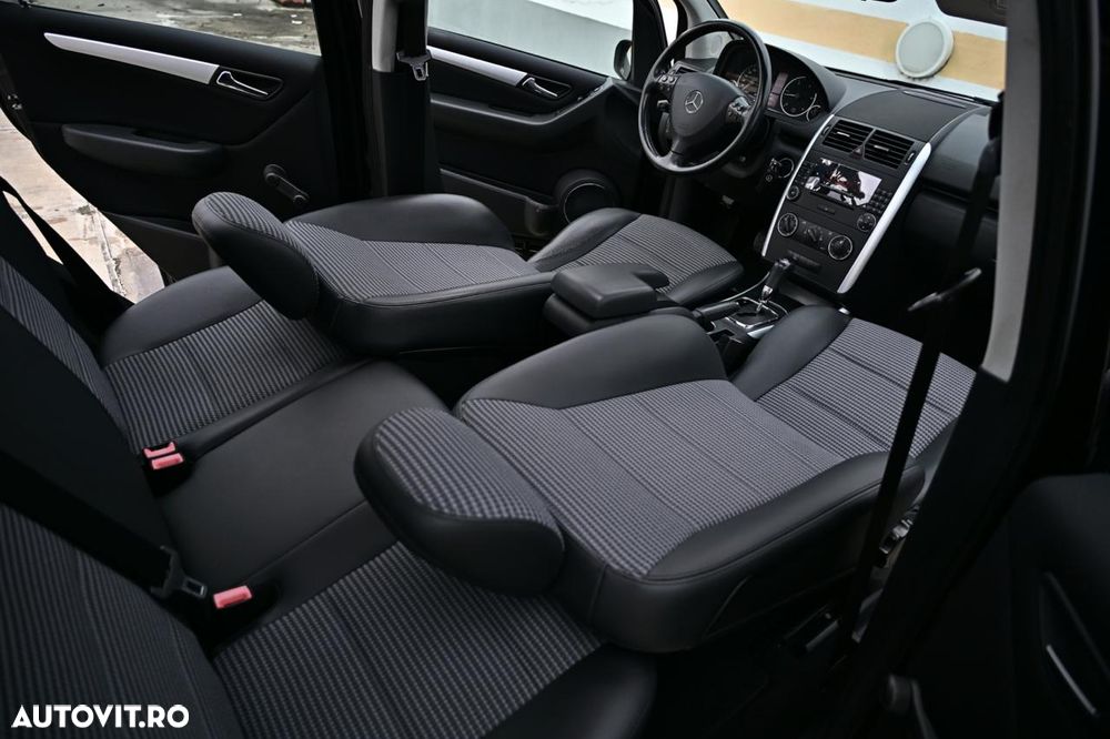 Mercedes-Benz A 200 CDI Autotronic Avantgarde - 15