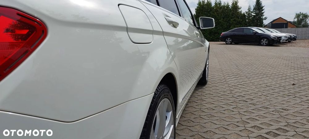 Mercedes-Benz Klasa C - 22