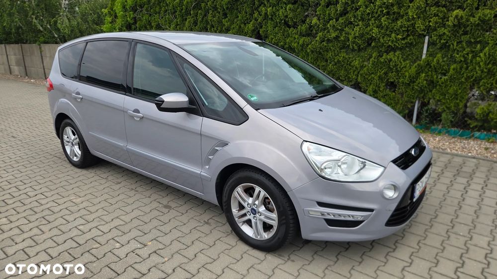 Ford S-Max 2.0 TDCi DPF Titanium X - 13