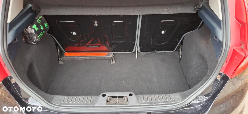 Ford Fiesta 1.6 Sport - 13