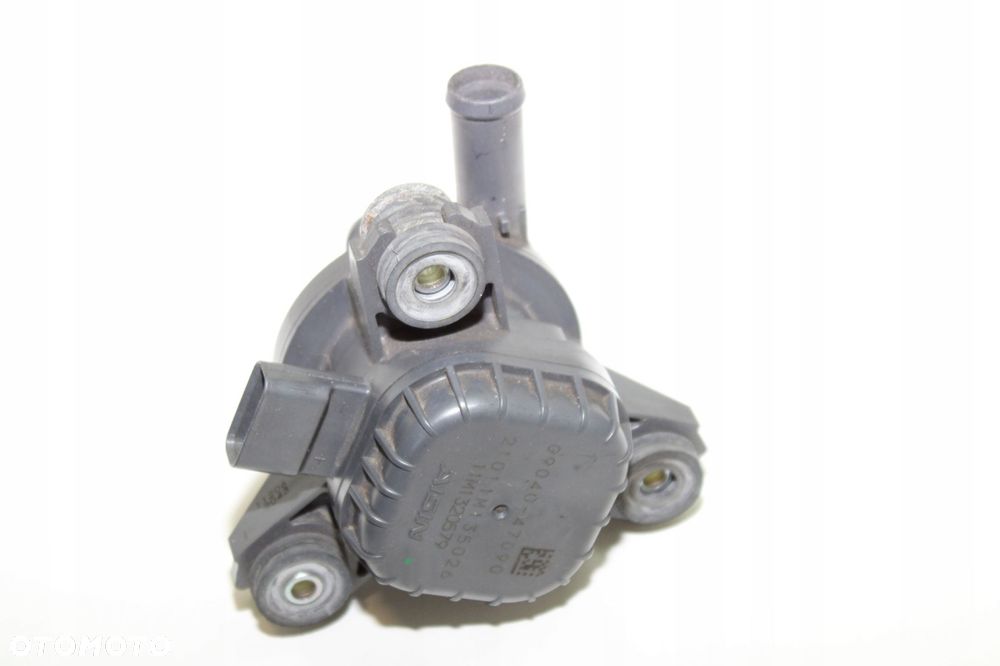DODATKOWA POMPA WODY TOYOTA PRIUS III G9040-47090 2009- - 2