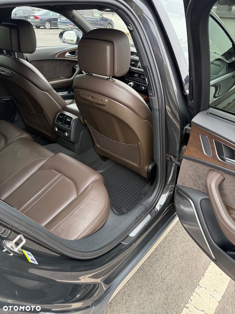 Audi A6 Allroad - 22