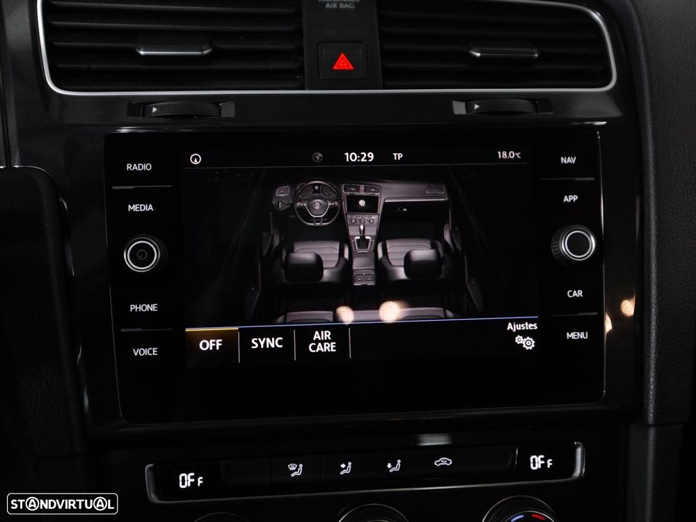 VW Golf Variant 1.6 TDi Confortline - 22