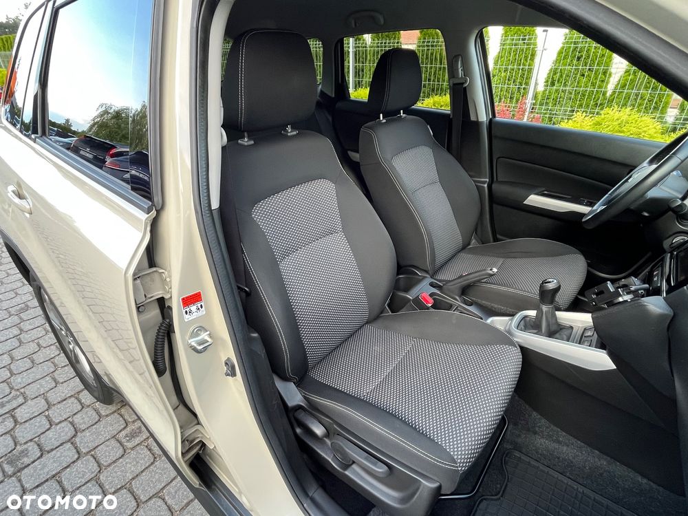Suzuki Vitara - 17