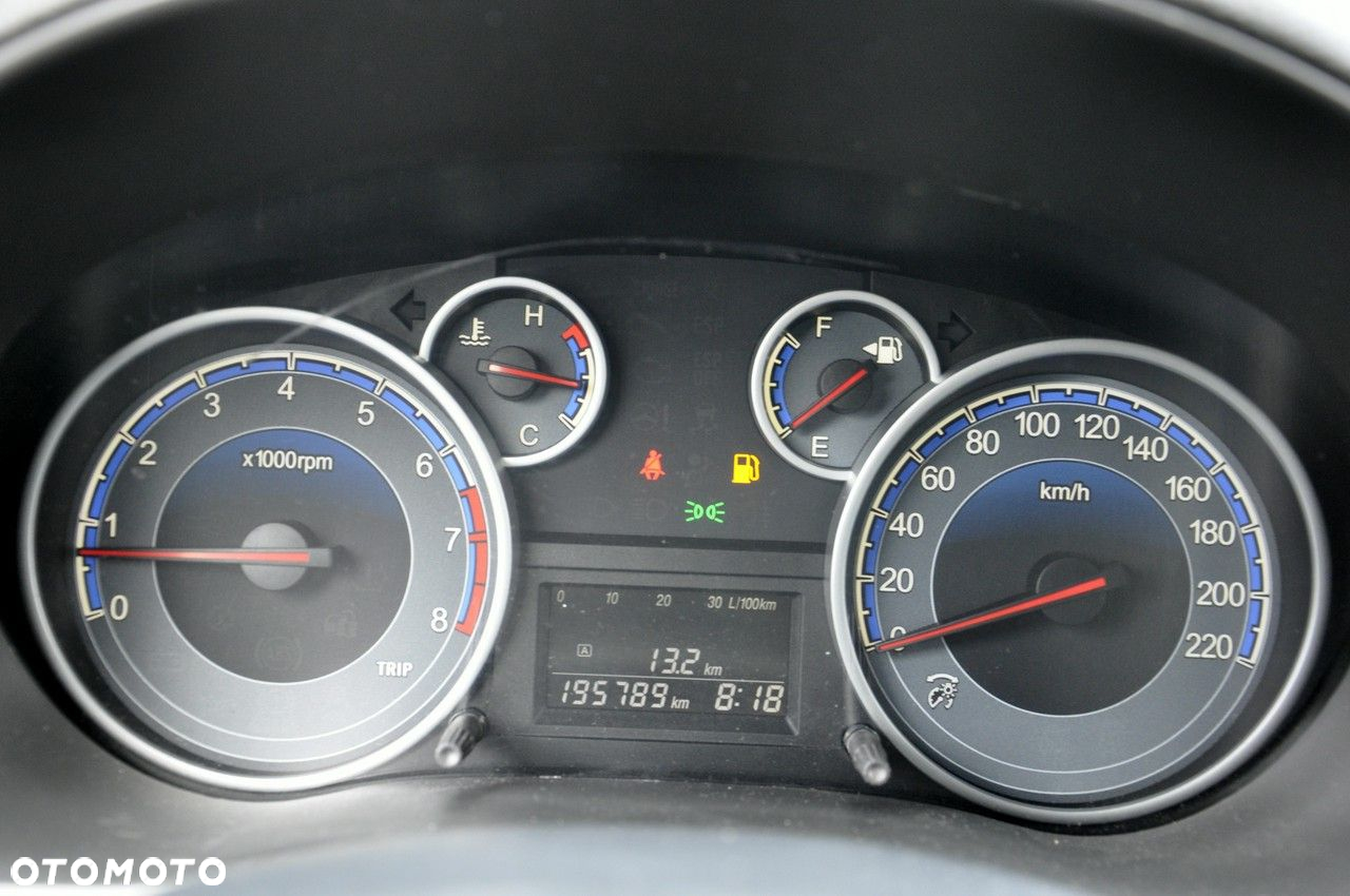 Suzuki SX4 1.6 Premium - 14