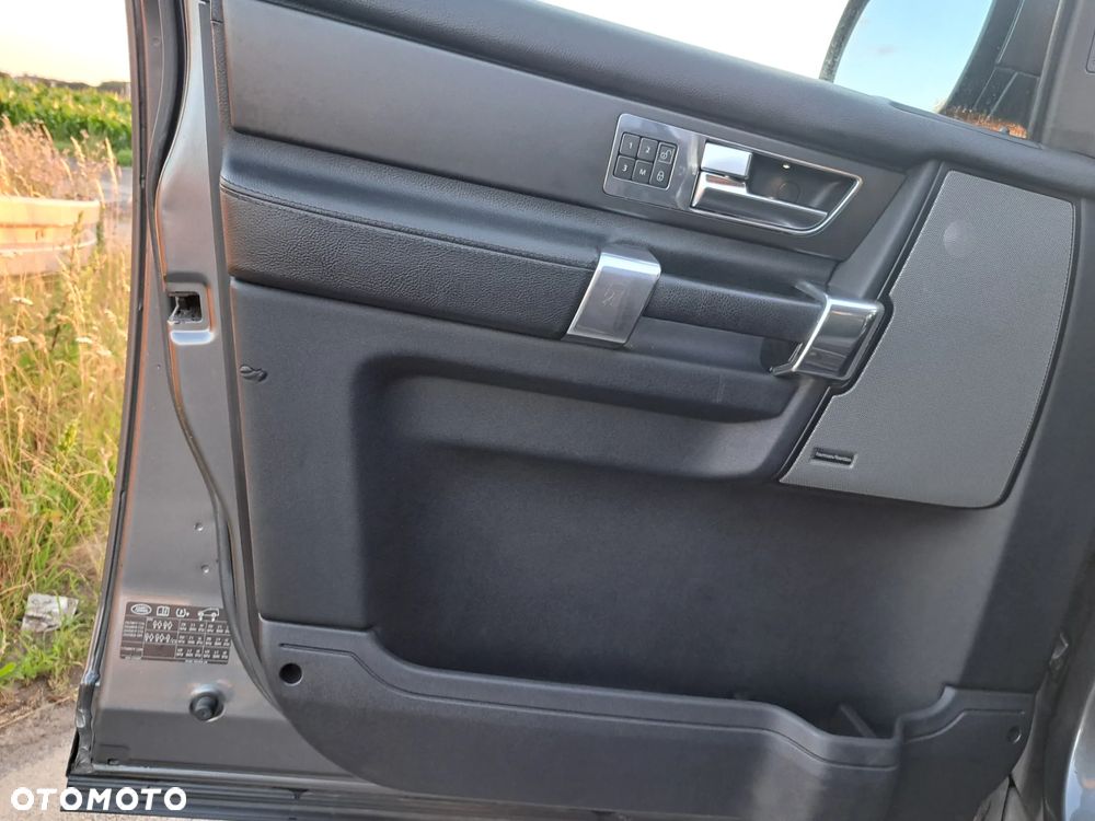 Land Rover Discovery SD V6 HSE - 18