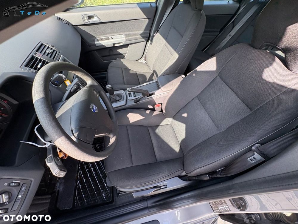 Volvo S40 1.6 R-Design Momentum - 26