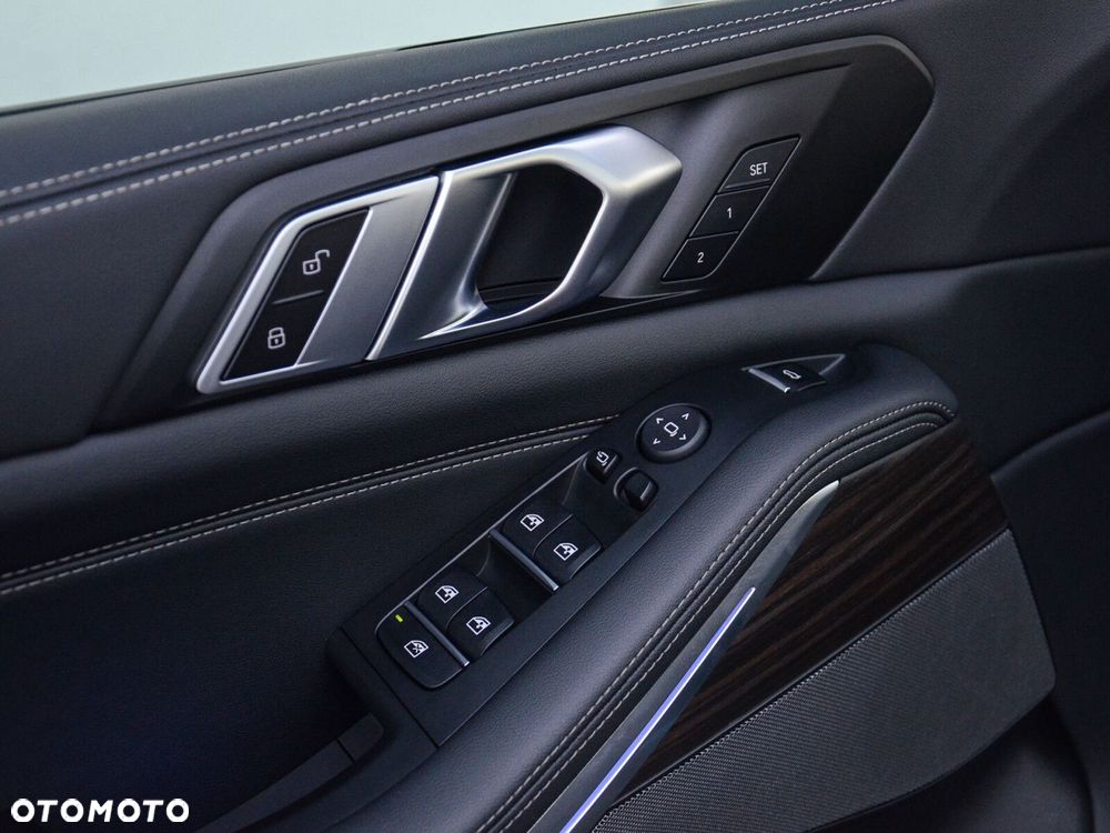 BMW X5 - 22
