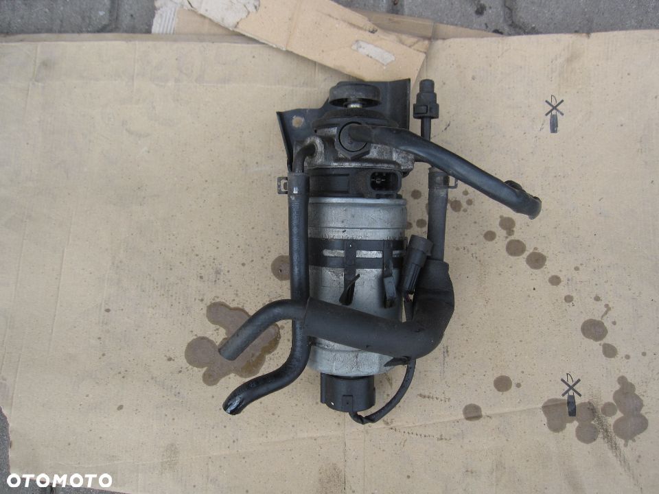 Mitsubishi Pajero 3,2DID pompka paliwa, obudowa, filtr paliwa - 3