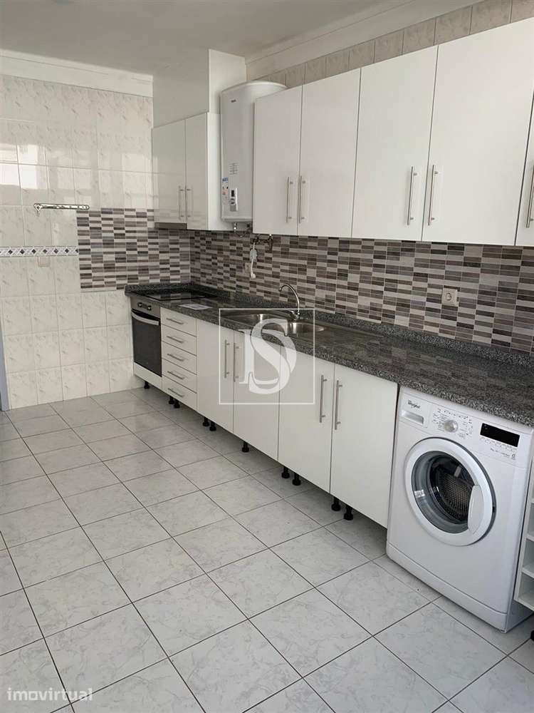 Apartamento T2 Venda em Tondela e Nandufe,Tondela - Grande imagem: 2/9