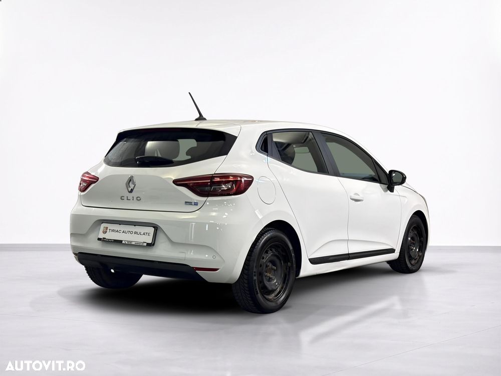 Renault Clio - 6