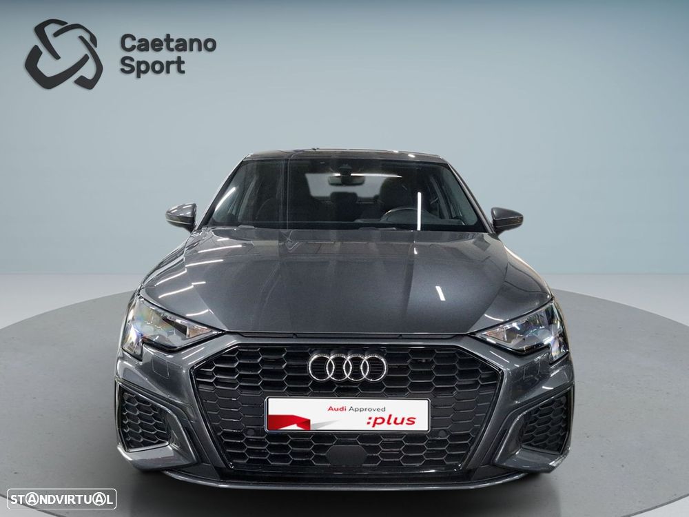 Audi A3 Limousine 30 TFSI S line S tronic - 2