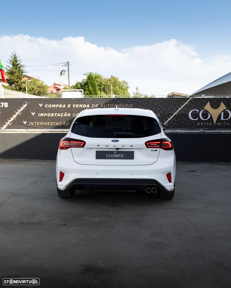 Ford Focus 1.0 EcoBoost MHEV ST-Line X - 3