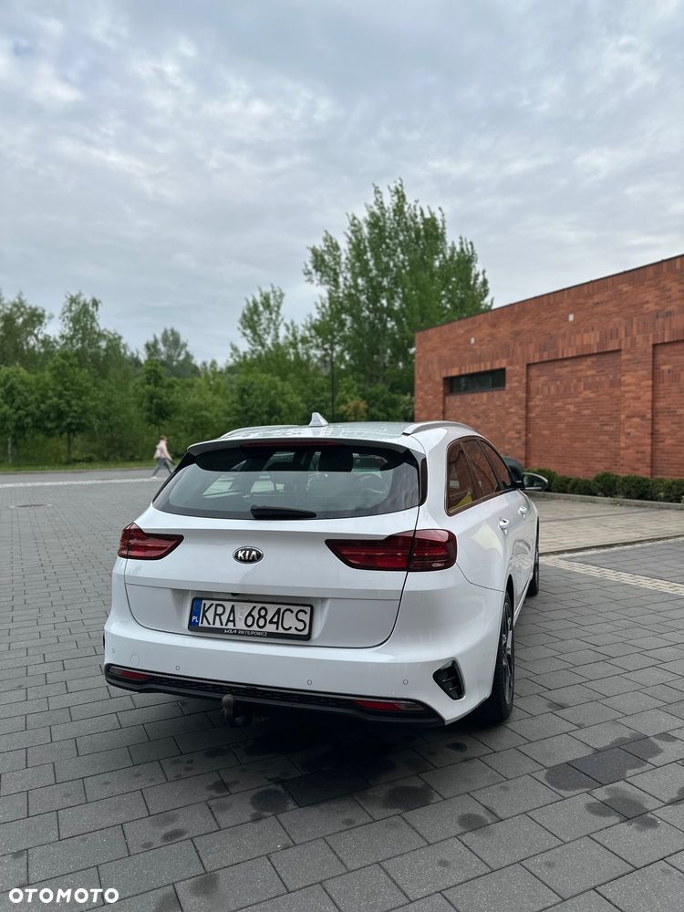 Kia Ceed 1.6 CRDi mHEV L DCT - 15