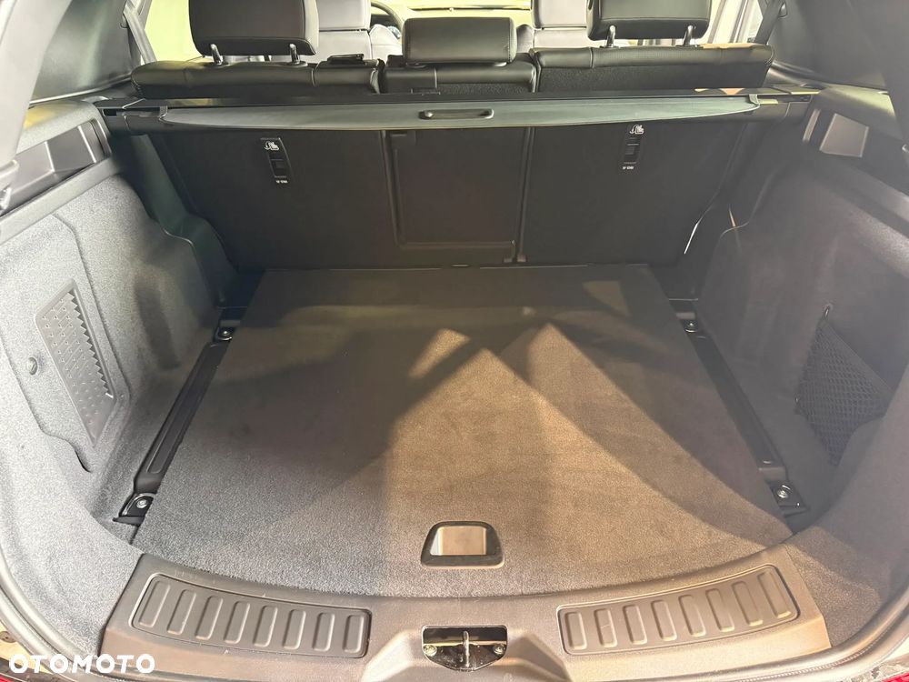 Land Rover Discovery Sport 2.0 D200 mHEV Dynamic HSE - 21