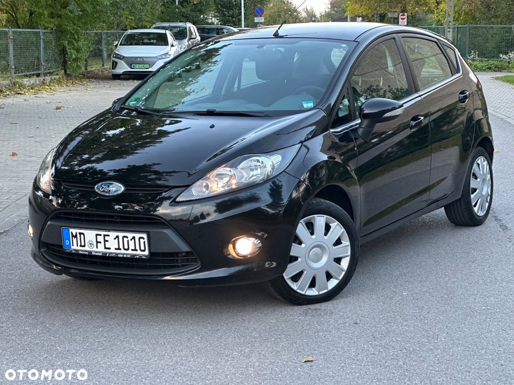 Ford Fiesta 1.25 Ambiente - 1