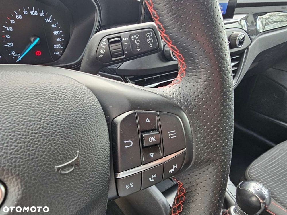 Ford Focus - 23