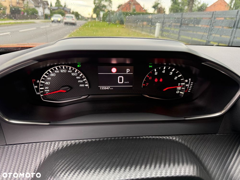 Peugeot 2008 1.5 BlueHDi Allure S&S EAT8 - 27