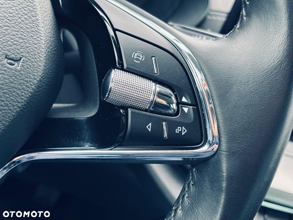 Skoda Octavia 2.0 TDI SCR Ambition - 25