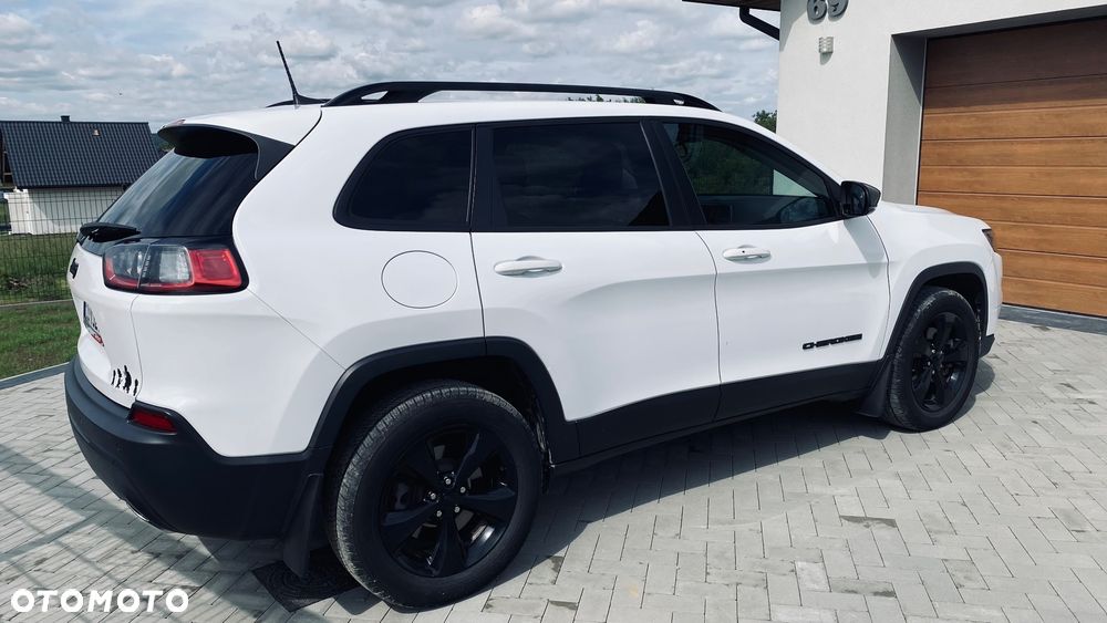 Jeep Cherokee - 6