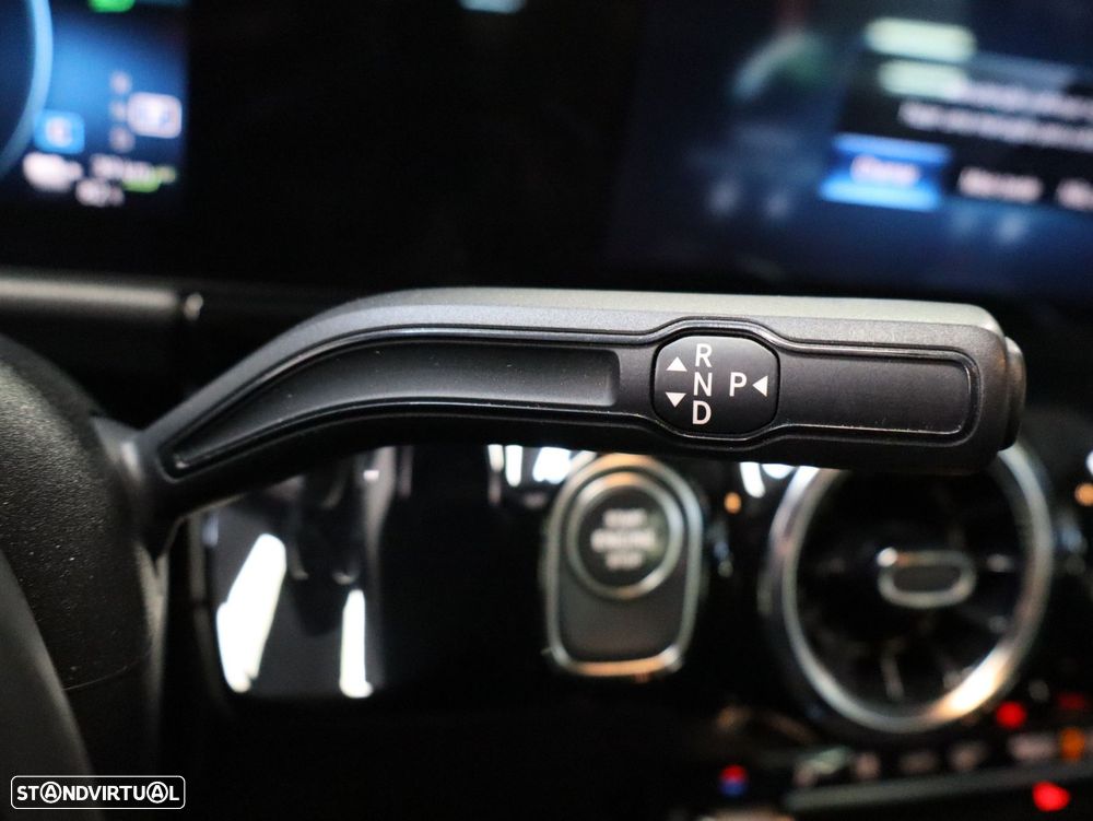 Mercedes-Benz GLA 250 e Style - 12