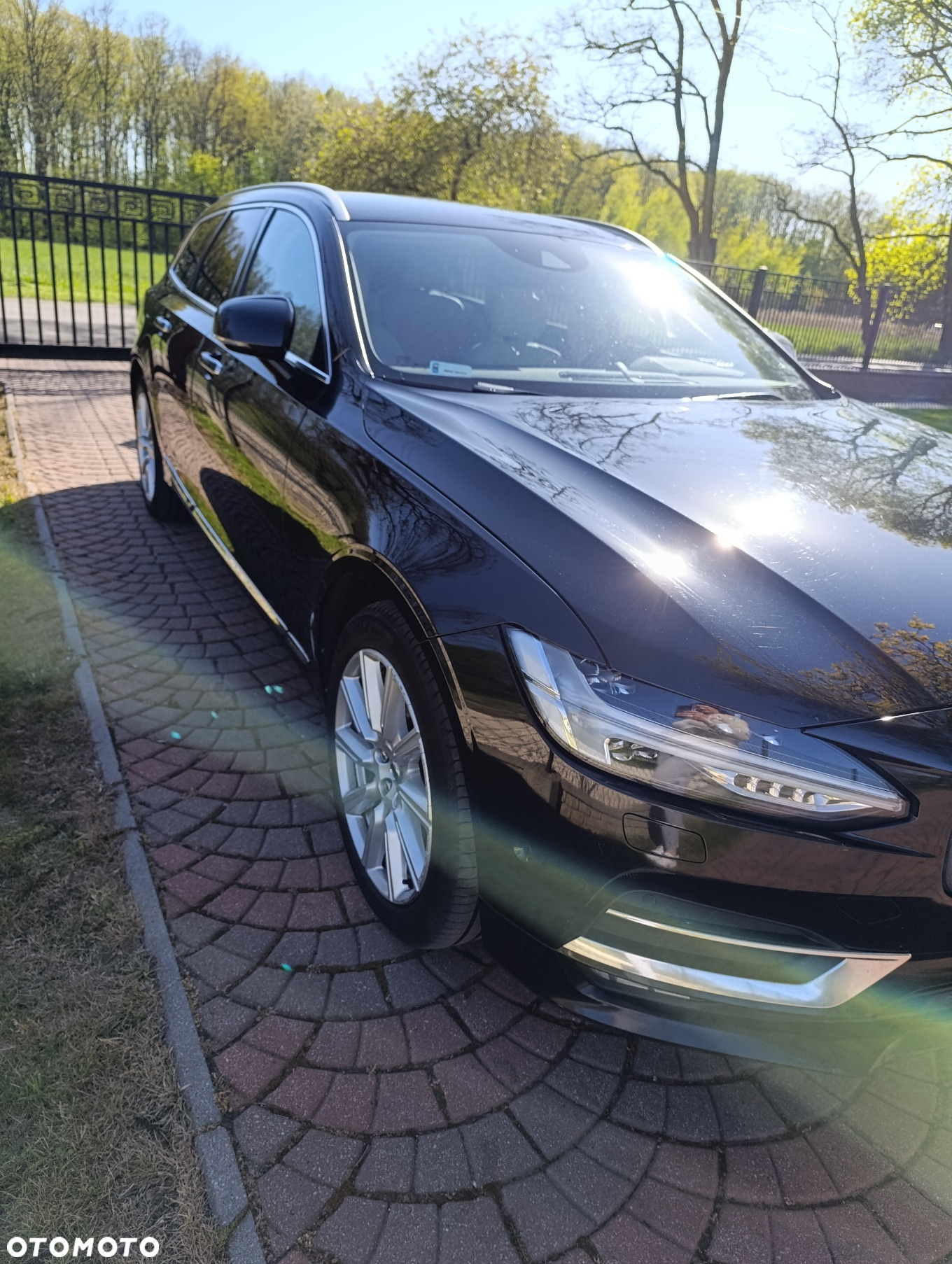 Volvo V90 D5 AWD Inscription - 4