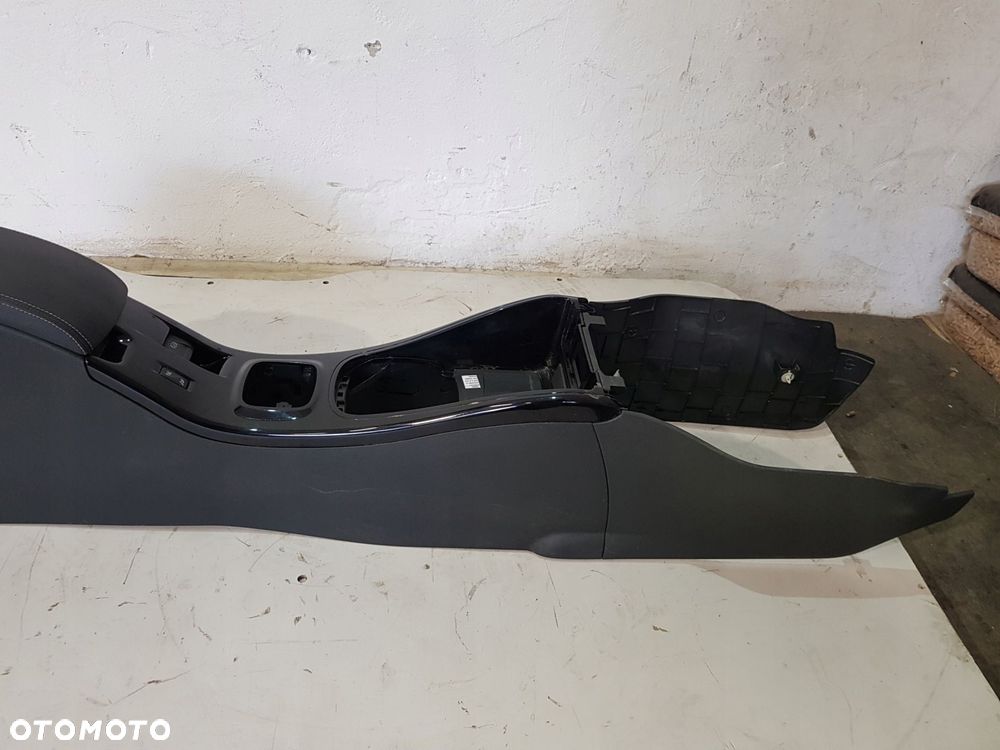 tunel środkowy 969100026r renault megane iii lift 12r eu kombi - 9