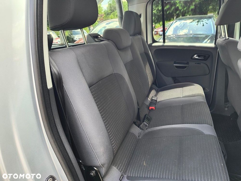 Volkswagen Amarok - 12