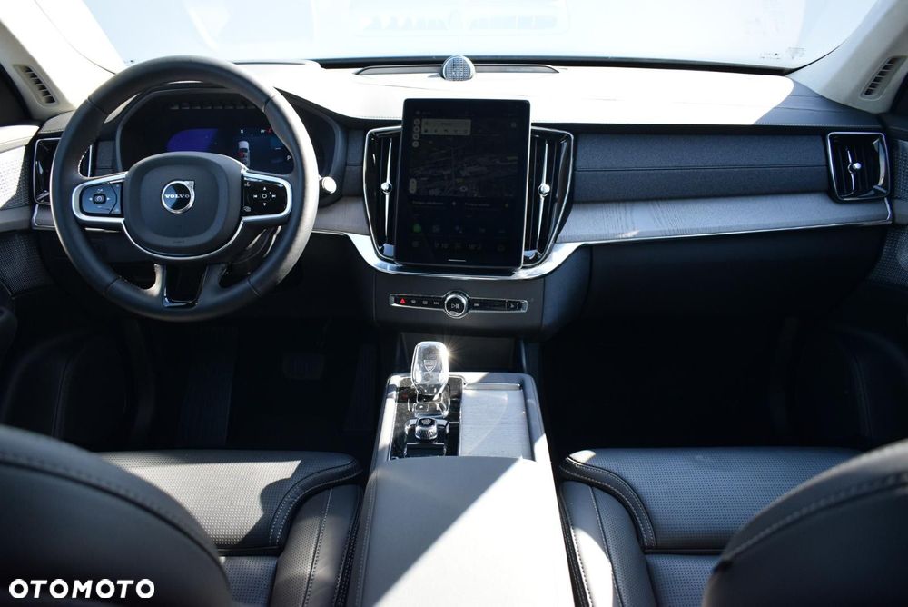 Volvo XC 90 - 13