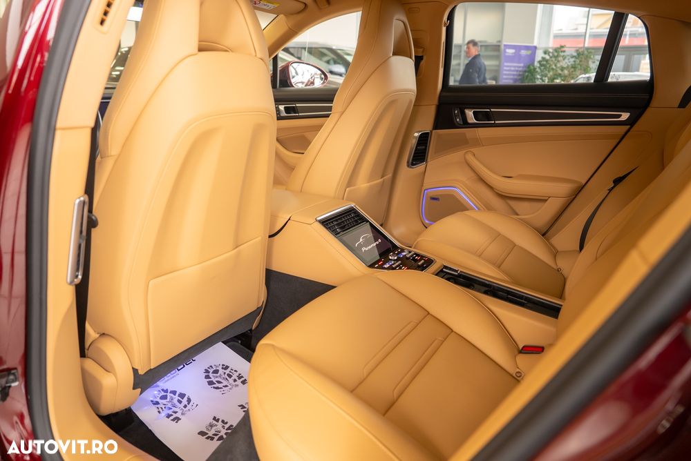 Porsche Panamera 4 E-Hybrid Platinum Edition - 33