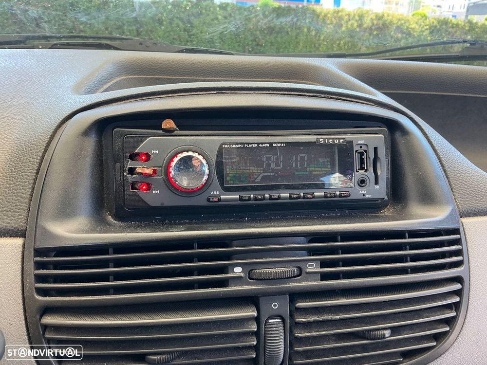 Fiat Punto - 25