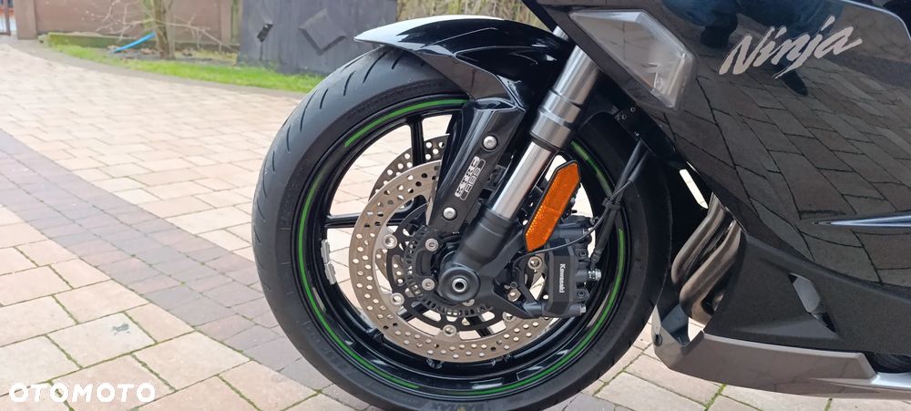 Kawasaki Ninja 1000 SX - 37