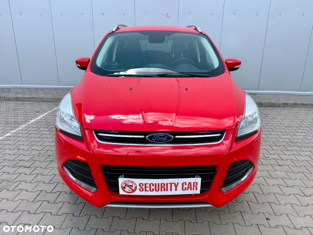 Ford Kuga 2.0 TDCi 4x4 Titanium - 4