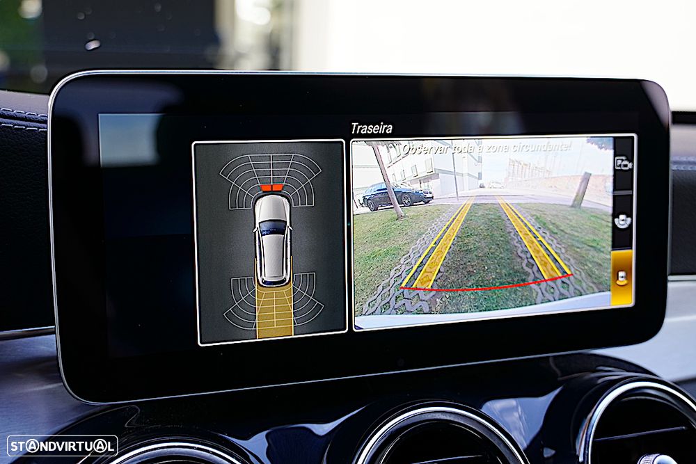 Mercedes-Benz C 300 de AMG Line - 32