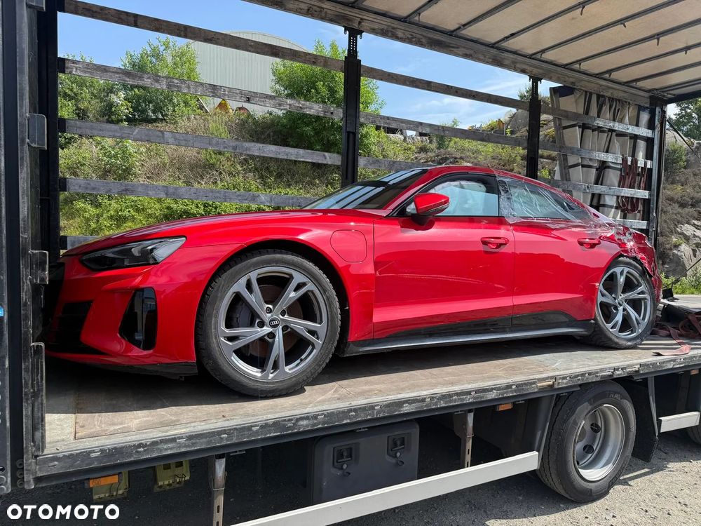Audi e-tron GT 60 93kWh Quattro - 10