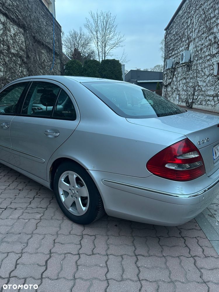 Mercedes-Benz Klasa E - 8