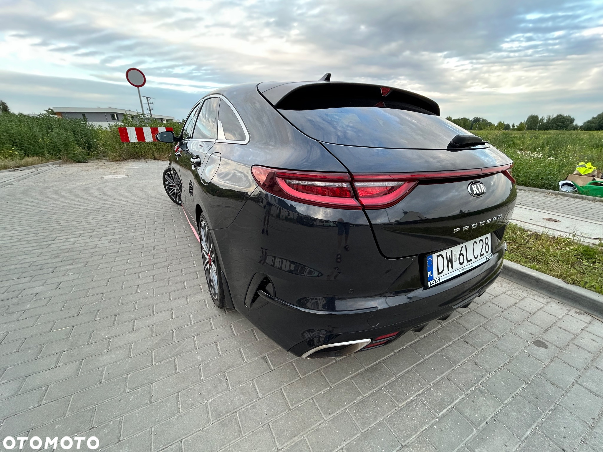 Kia ProCeed 1.6 T-GDI GT DCT - 7