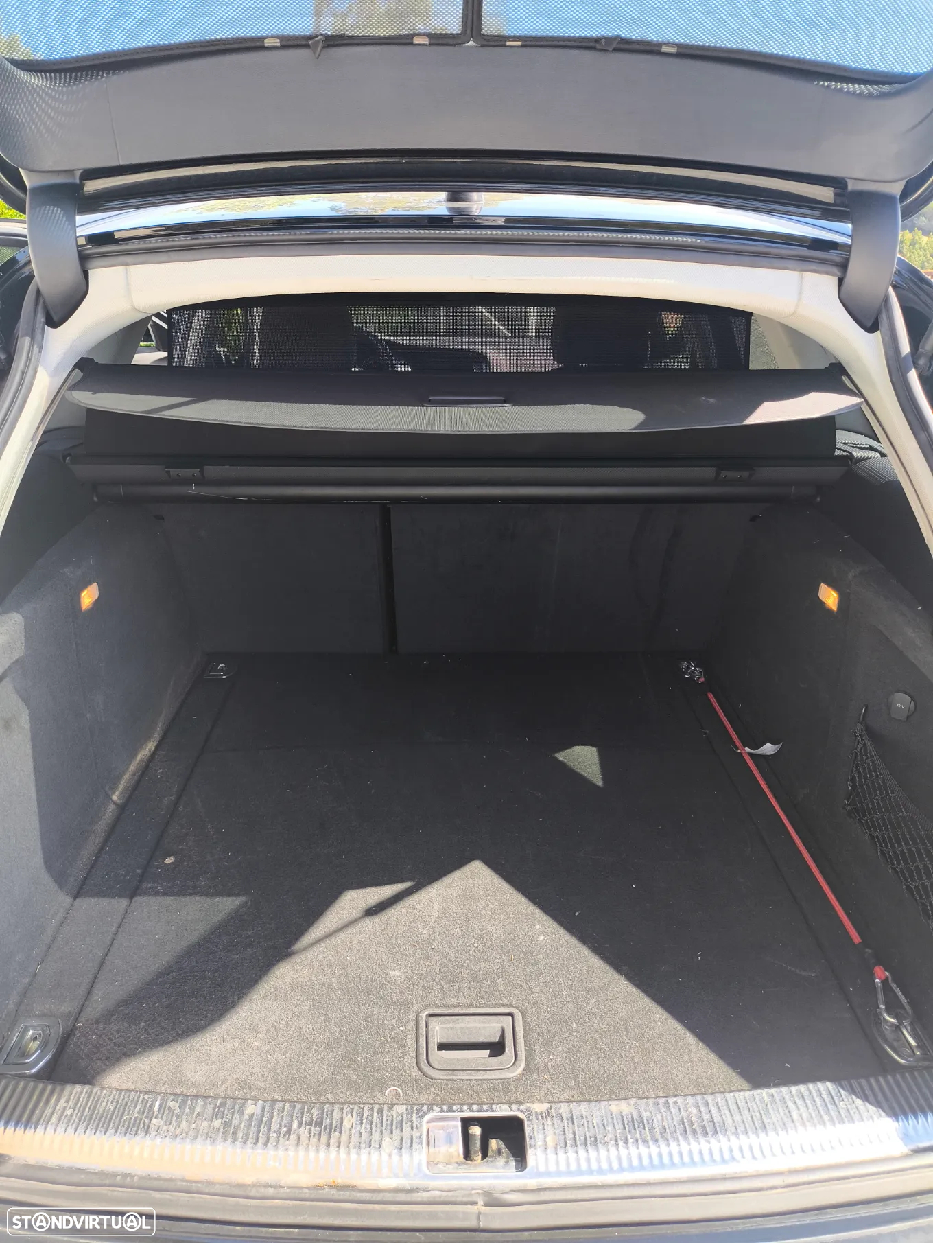 Audi A4 Avant 2.0 TDI - 8