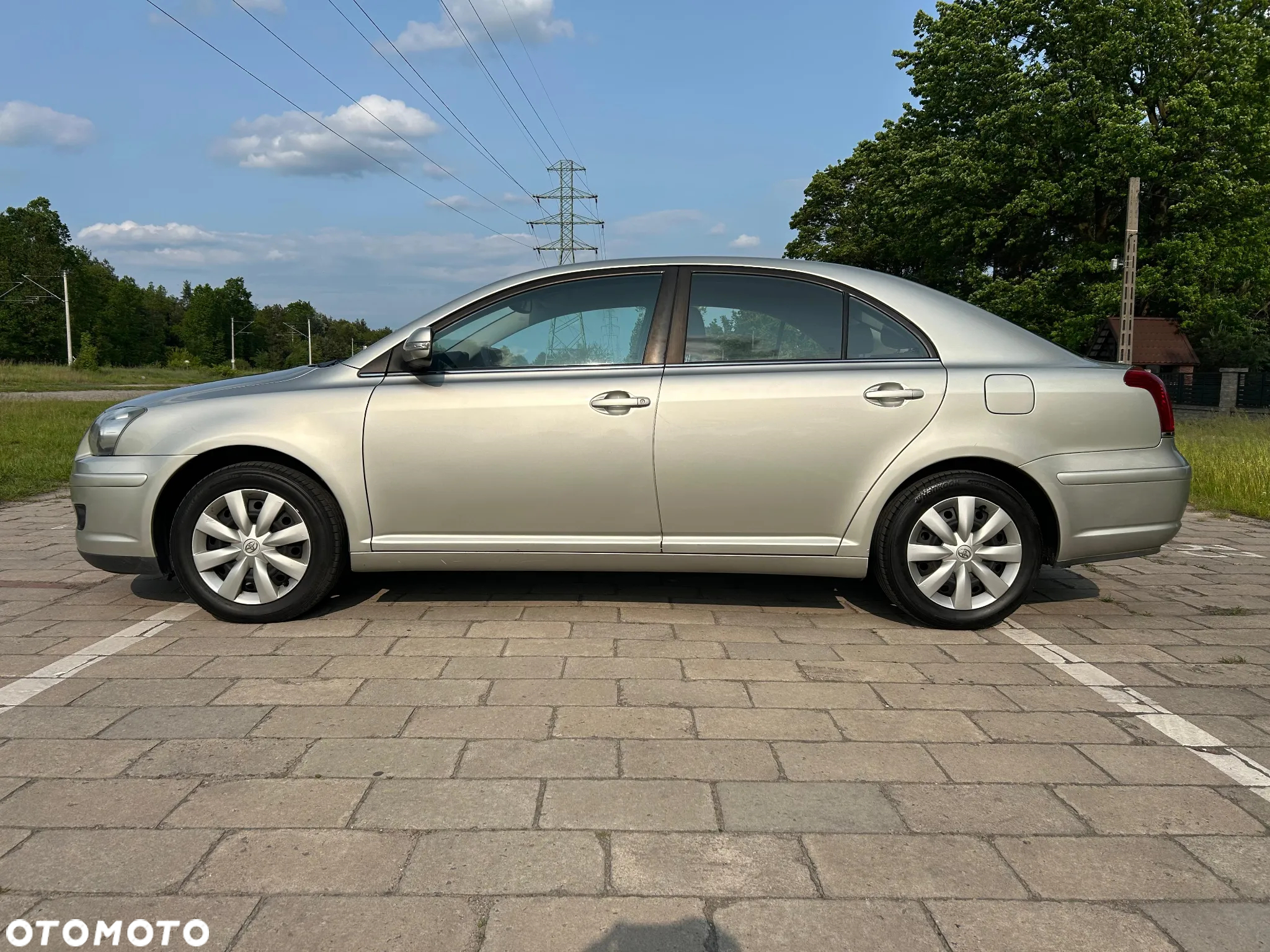 Toyota Avensis 1.8 VVT-i Sol - 7
