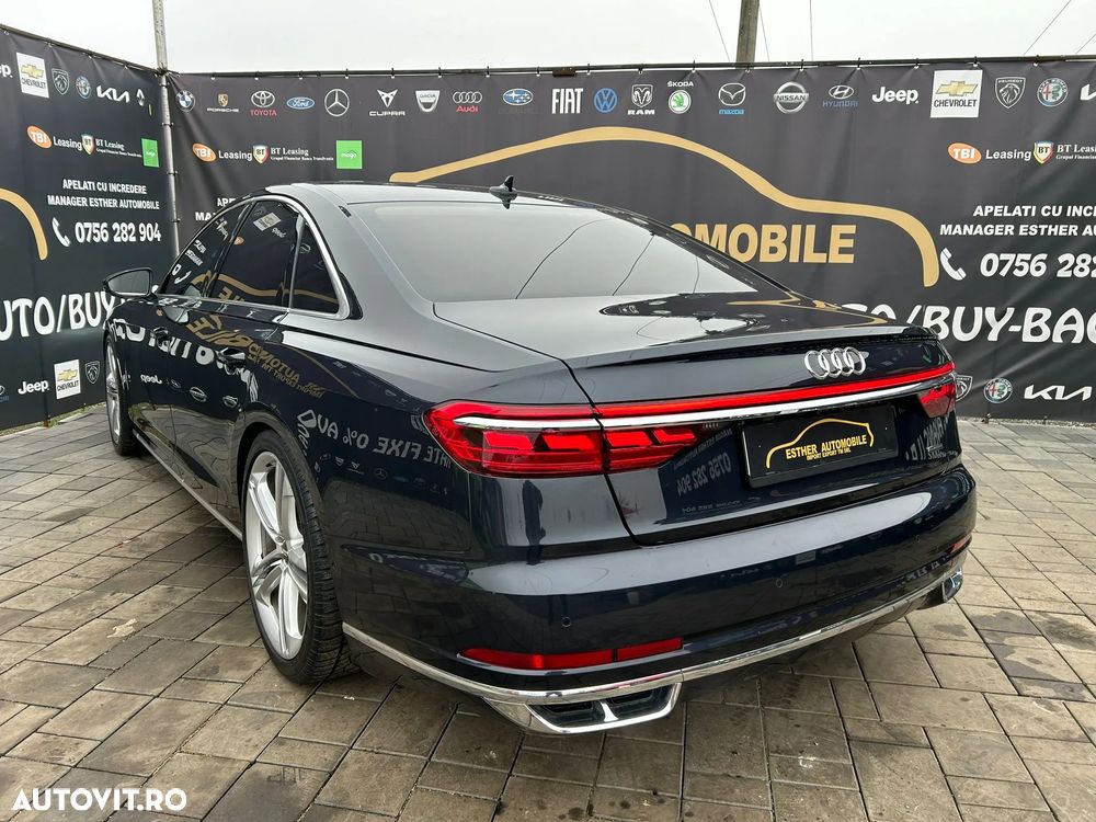 Audi A8 - 6