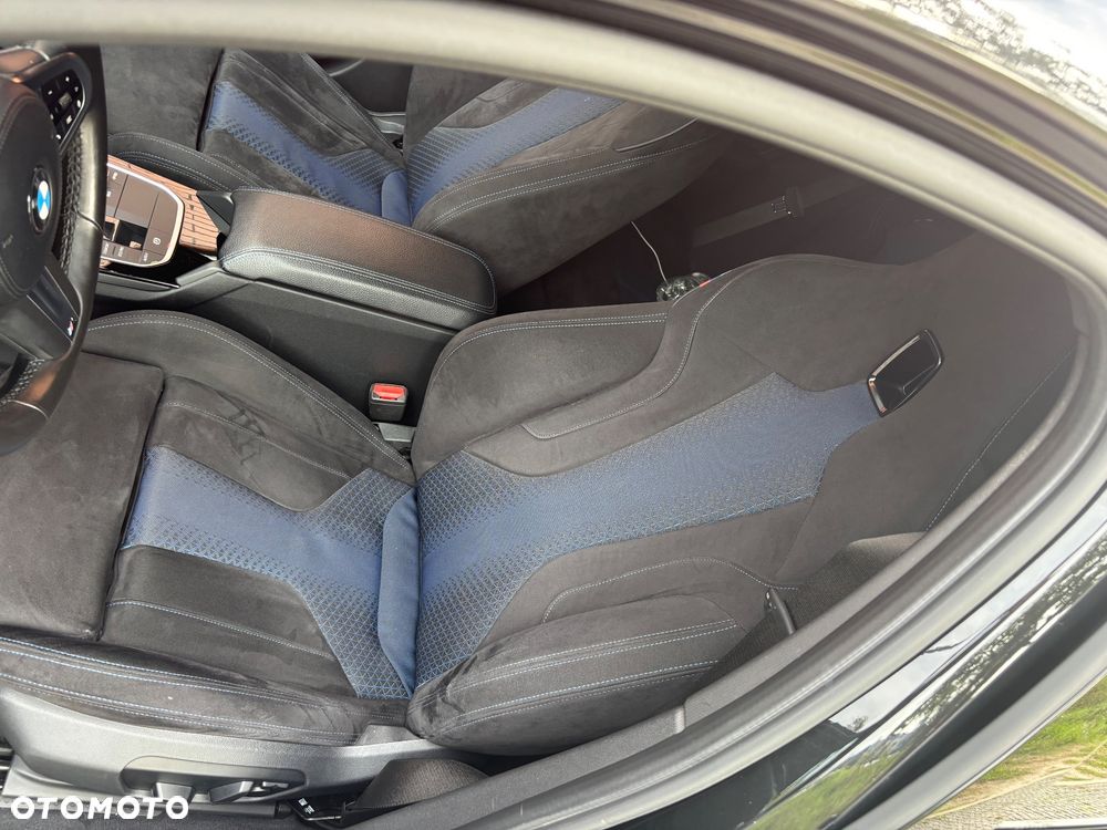 BMW Seria 1 116d M Sport Shadow - 16