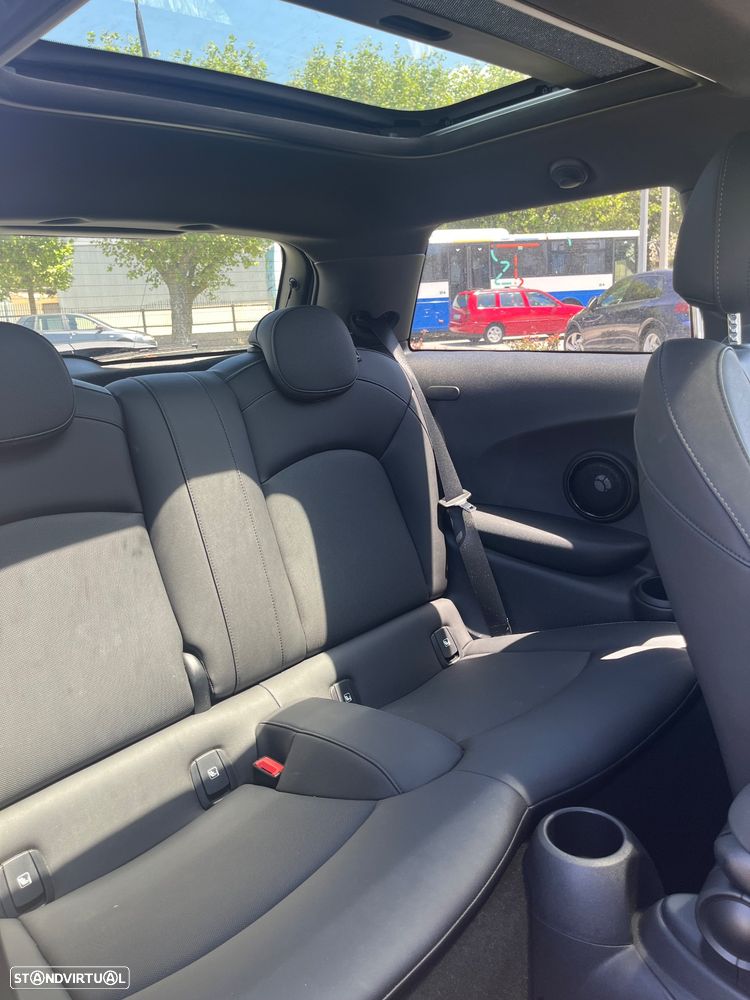 MINI 3 Portas Cooper SE - 13