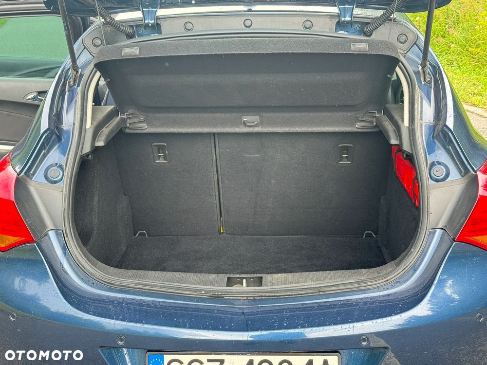 Opel Astra 1.4 T Cosmo - 9