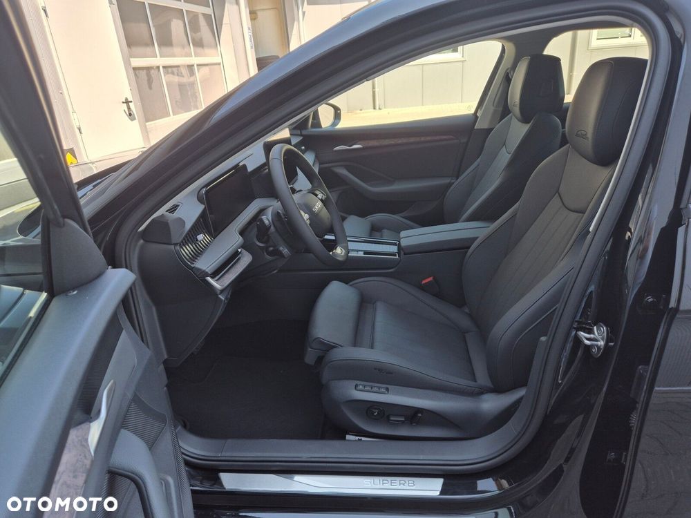 Skoda Superb 2.0 TDI SCR 4x4 L&K DSG - 19