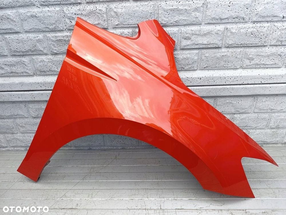 VW TOURAN 2016-2021 BŁOTNIK PRAWY PRZEDNI