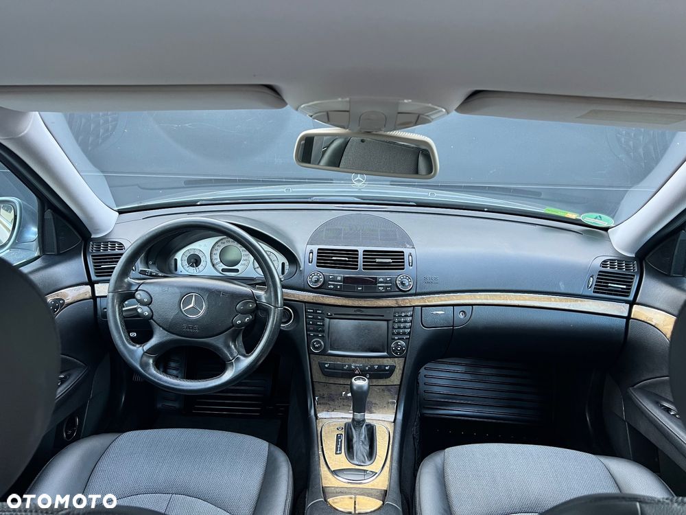 Mercedes-Benz Klasa E - 14